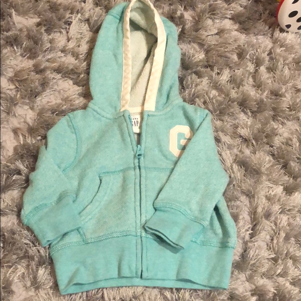 Baby Gap 3-6 month hooded sweatshirt never worn.